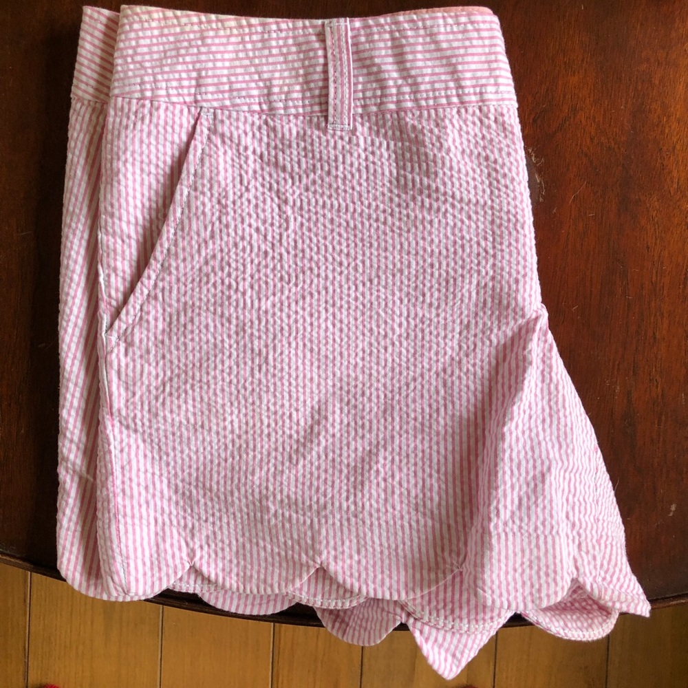 Lilly Pulitzer sz 12 buttercup seersucker shorts